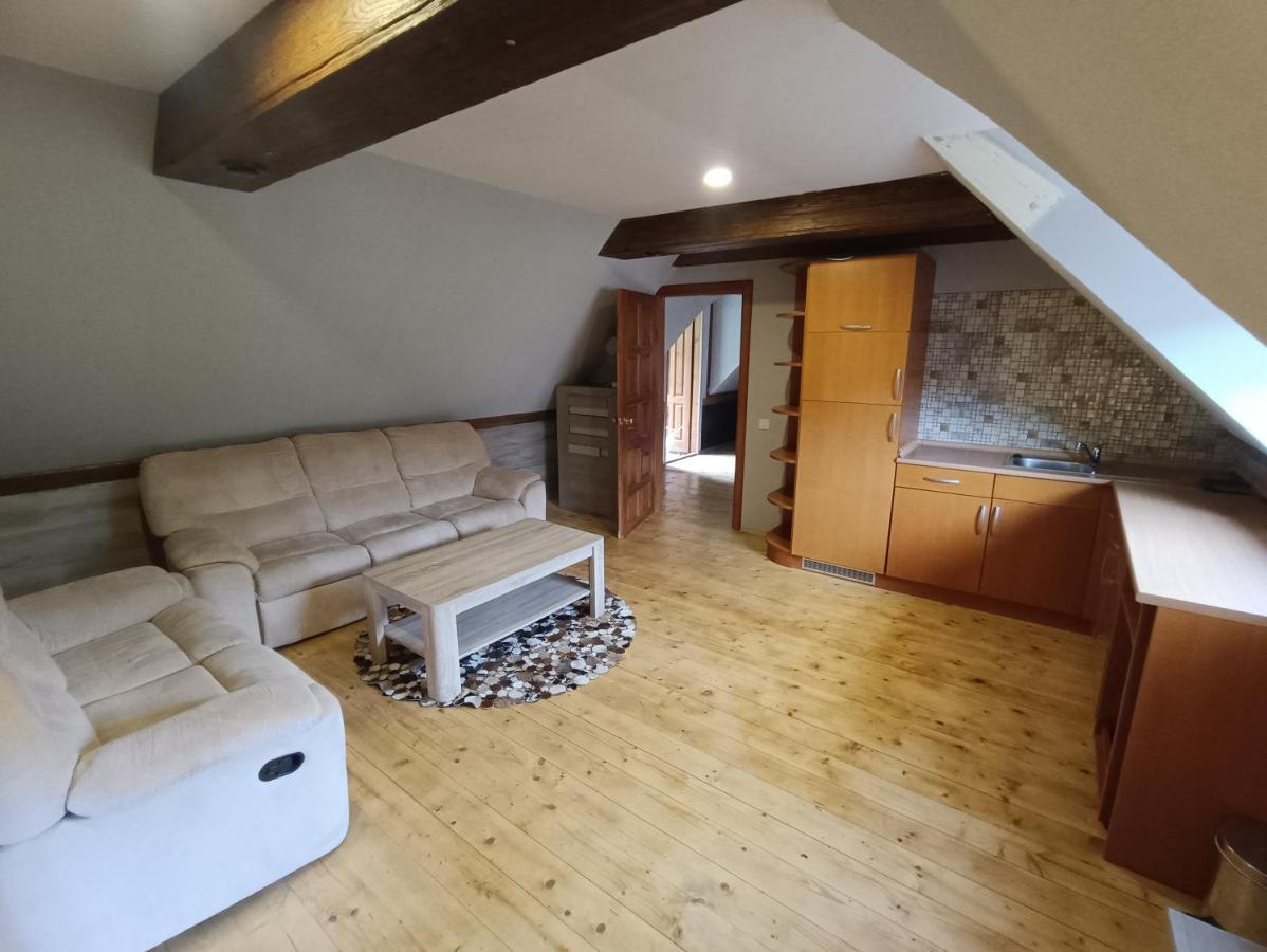 Surf Apartments In Melnrage كلابيدا المظهر الخارجي الصورة