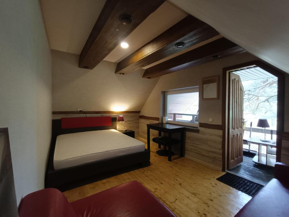 Surf Apartments In Melnrage كلابيدا المظهر الخارجي الصورة